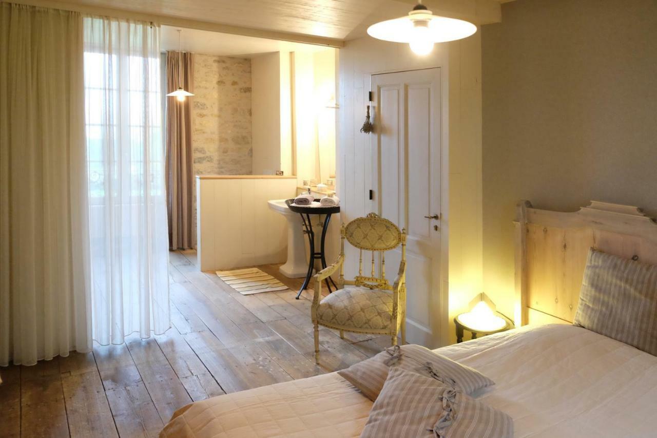 Bed and Breakfast Le Couvent De Neuviale Parisot  Exterior foto