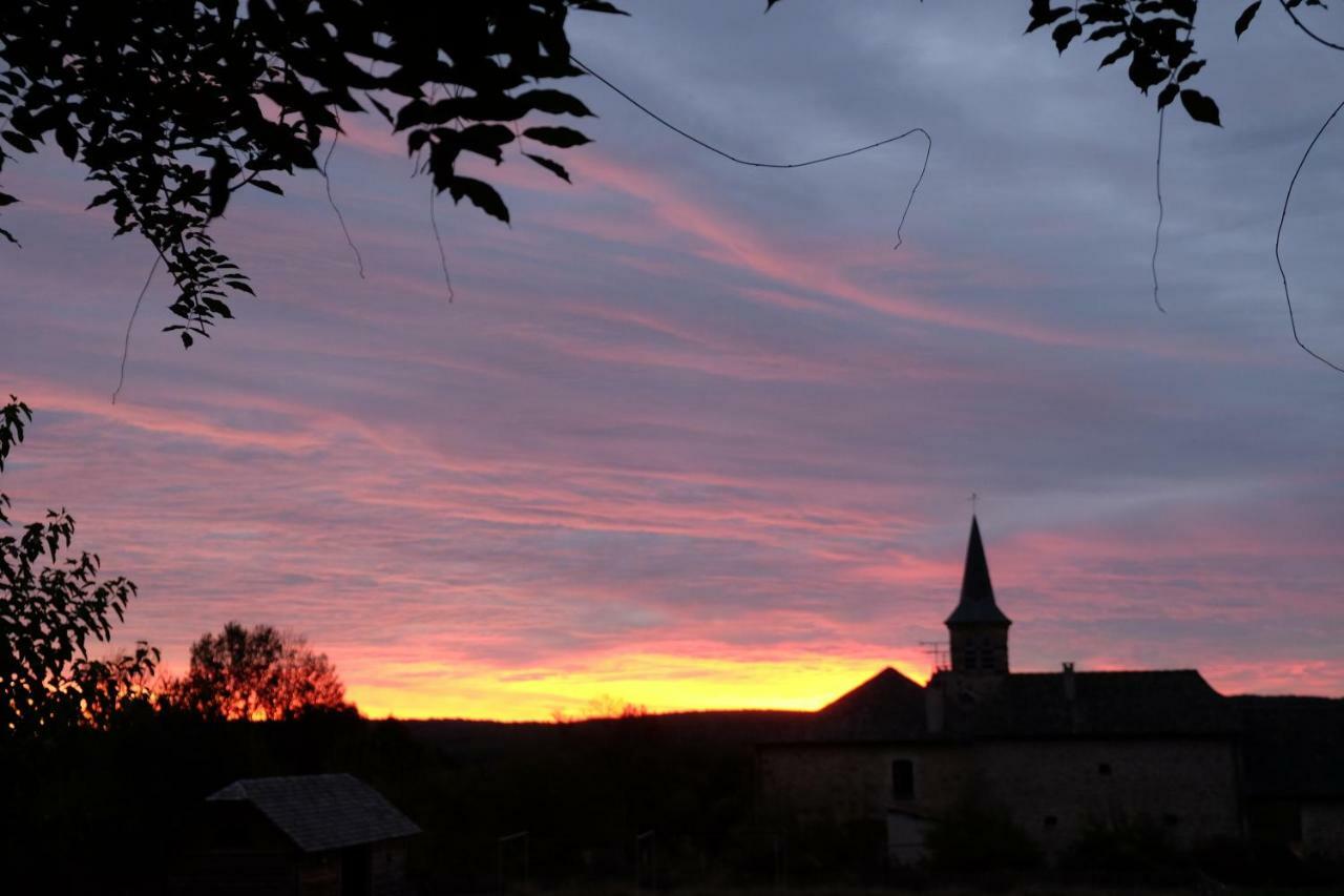 Bed and Breakfast Le Couvent De Neuviale Parisot  Exterior foto
