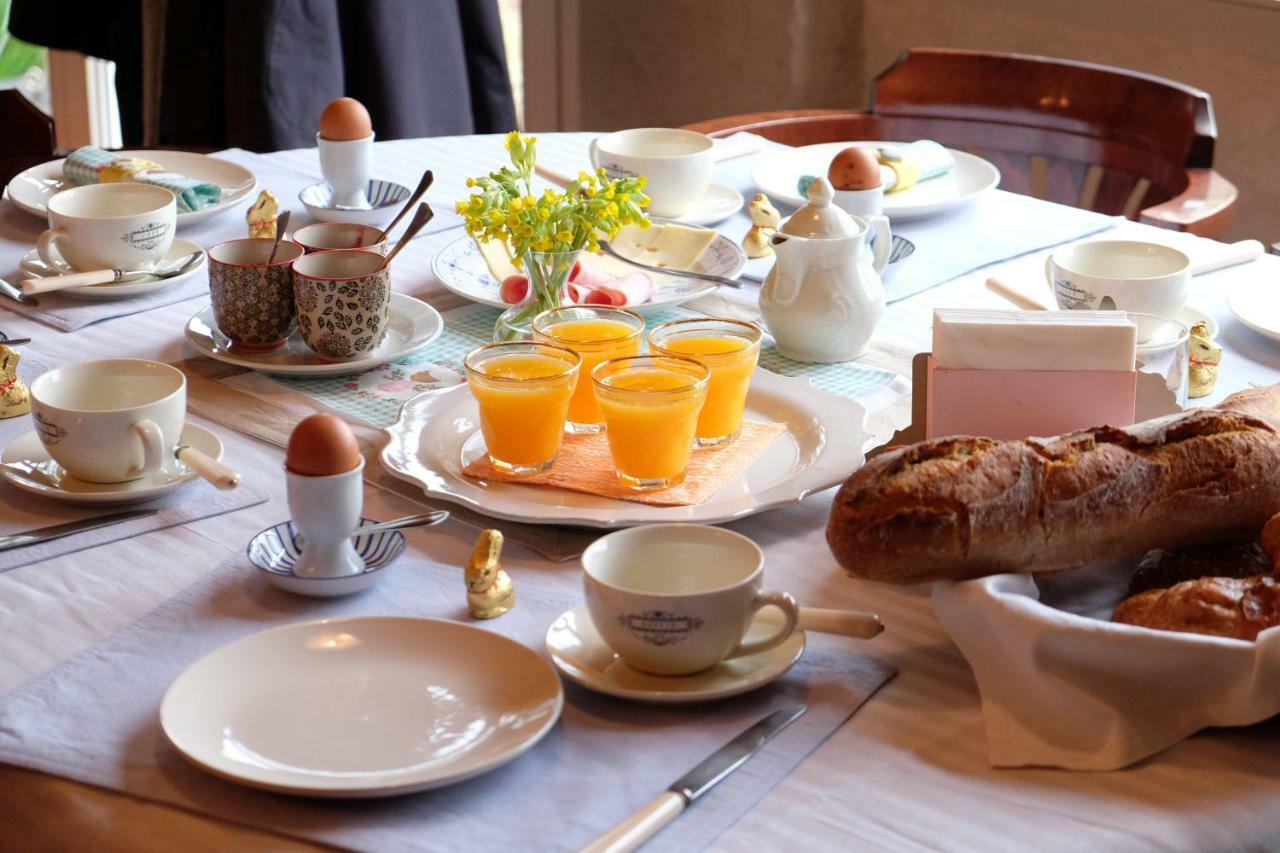 Bed and Breakfast Le Couvent De Neuviale Parisot  Exterior foto